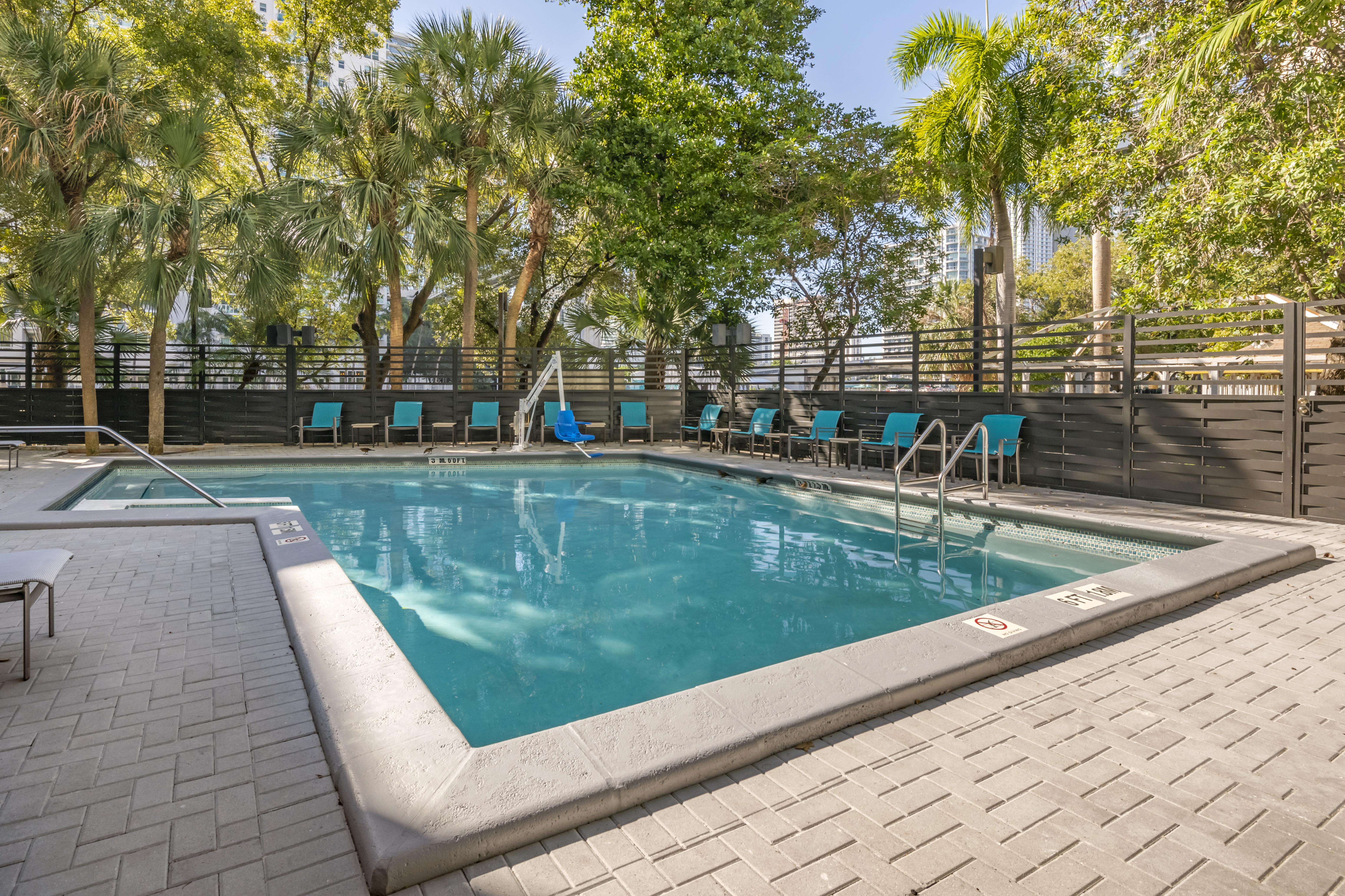 Comfort Inn & Suites Downtown Brickell-Port Of Miami Exteriör bild